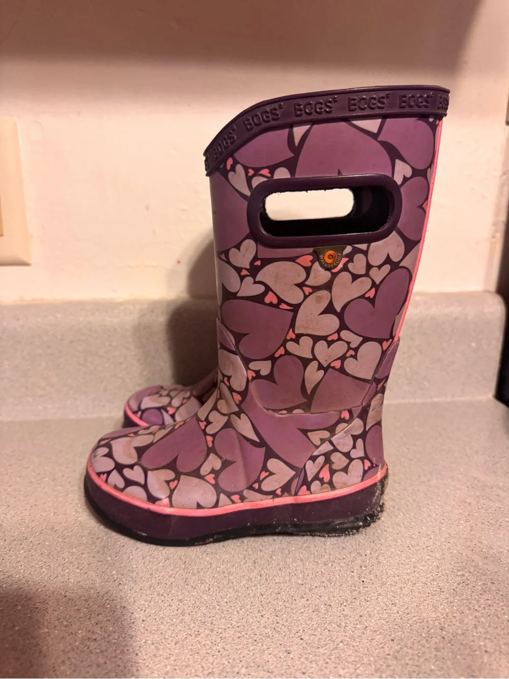 Bogs Kids Purple and Pink Heart Rain Boots toddler size 9